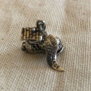 Old Woman Who Lived in a Shoe Charm